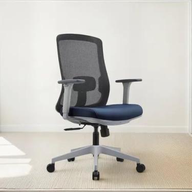Imagem de Cadeira de Escritório Diretor, BlumeOffice BLM189, Tela de Poliéster, Encosto Ergonômico, Regulagem de Altura, Braços Ajustáveis (Cinza/Azul)