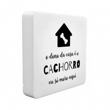 Imagem de Luminária Box Slim USB “O Dono é o Cachorro” – Luz Suave Decorativa