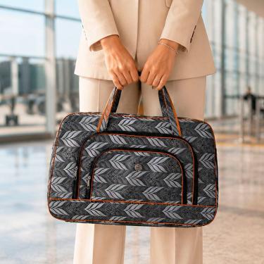 Imagem de Bolsa de Viagem Grande 63x38x22cm em Poliéster Resistente à Água com Alça Fechamento por Zíper Cinza