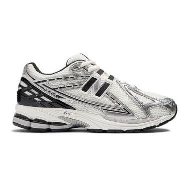 Imagem de New Balance Tênis masculino 1906, Prata metálico/preto/alfa - prata, 40