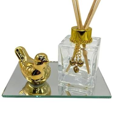 Imagem de Kit Luxo Difusor de Aromas Cubo 100ml com Bandeja Espelhada, Corrente Decorativa e Mini Passarinho(CORAÇÃO)