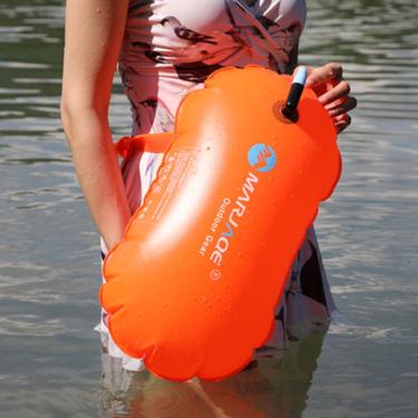 Imagem de Boia de Segurança de Natação em Águas Abertas (laranja) + Torrada