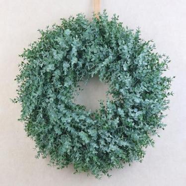 Imagem de Guirlanda de eucalipto para porta da frente – Guirlanda de vegetação artificial de 58 cm, resistente a UV para todas as estações, decoração para casa de fazenda, varanda, parede, ambientes internos e