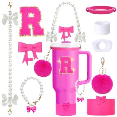 Imagem de Conjunto de acessórios de copo Stanley rosa de 9 peças para copo de 850 g 1,134 g com alça, inclui alça de pérola, topos de palha e bota de laço, pingentes de decoração, adesivo de letra, tampas à