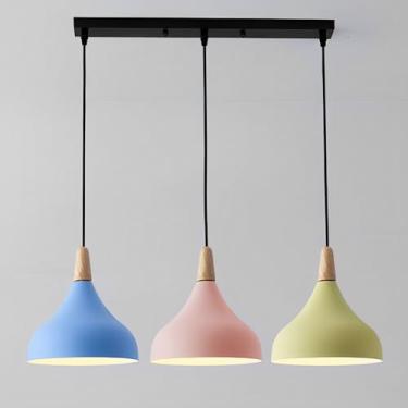 Imagem de Lustre moderno de metal colorido com 3 lâmpadas e soquete E26 para iluminação de interiores, ideal para ilha de cozinha, sala de jantar e quarto. Perfeito para iluminação pendente linear em