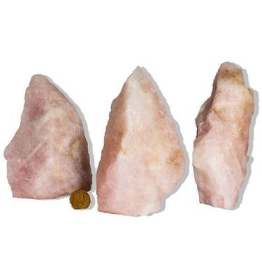 Imagem de 10 Cristal Rosa Pedra Pé Serrado Aprx 600g 10 a 15cm Tipo B - Cristais