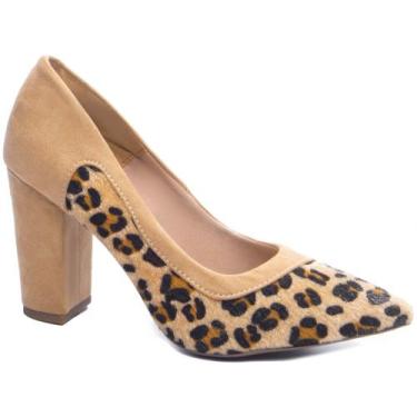 Imagem de Sapato Scarpin - Torricella, Camurça bege, Tecido pelo onça, 37