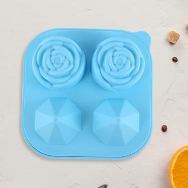 Imagem de Bandeja de silicone para cubos de gelo de verão com tampa - 4 cavidades de diamante rosa - azul celeste