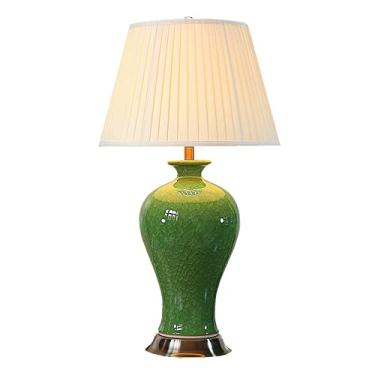 Imagem de Abajur de mesa grande de cerâmica (66 x 35 cm) com cúpula combinando - Abajur de mesa moderno em cerâmica esmaltada verde, estilo Jingdezhen, China, com design criativo e antigo.