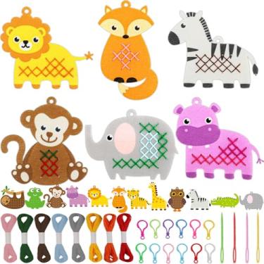 Imagem de Kit de bordado cruzado para crianças iniciantes, 12 chaveiros de feltro de animais da selva, conjunto para iniciantes com agulhas de plástico jumbo padrões pré-impressos para bricolagem de artes e