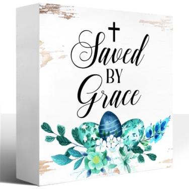 Imagem de LVQHI Decoração De Mesa Religiosa Páscoa, Placa Madeira Com Versículos Bíblicos Cruz "Salvado Pela Graça", Bloco Cristão, Caixa Placa, E Prateleira Para Escritório Doméstico