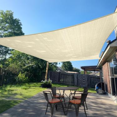 Imagem de SUNLAX Sun Shade Sail, 33'x20' bege retangular sombra cobertura 185GSM HDPE UV Block para pátio sombreado