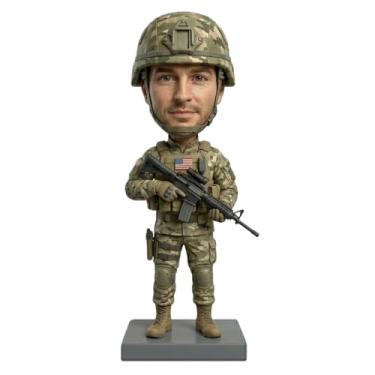 Imagem de Soldado personalizado Bobblehead esculpido à mão argila polímero personalizado soldado masculino em uniforme camuflado com estatueta de rifle, presente exclusivo para fãs militares