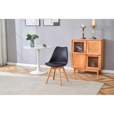 Imagem de Cadeira Eames Leda Estrutura em Madeira Estofada em Courino Preto para Sala de Jantar e...