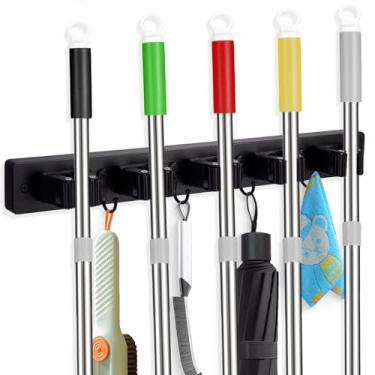 Imagem de Suporte de vassoura de parede com 5 compartimentos e 4 ganchos, vassoura de madeira rústica e gancho de esfregão, organizador de ferramentas de jardim e garagem montado na parede para armário