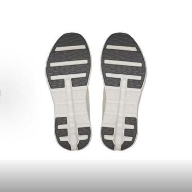 Imagem de Tênis de corrida ON Cloudtilt, de cano baixo, para homens, USD 8,5