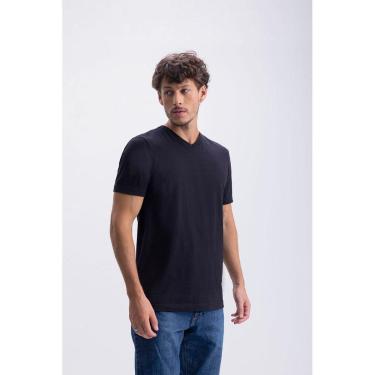 Imagem de Camiseta masculina em meia malha Essendi - M