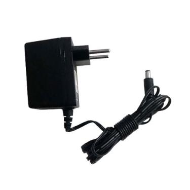 Imagem de Fonte Chaveada Bivolt 12V 1,25A Plug 5,5mm x 3,2mm