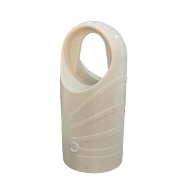 Imagem de Ponteira de pendurar para cabo de vassoura rodo e pa - Fantástica