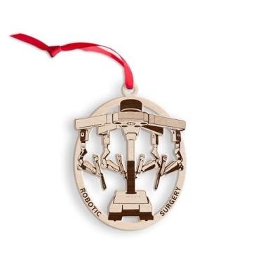 Imagem de Enfeite de Natal de cirurgia robótica de madeira, ornamentos de braço robótico para decoração de árvore de Natal, presentes de lembrança de robô médico para cirurgiões ortopédicos, neurocirurgiões