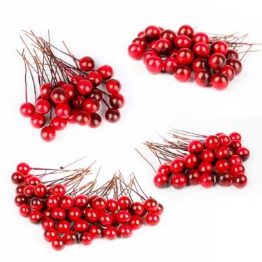 Imagem de DIYASY 240 peças de bagas artificiais de azevinho, mini bagas falsas de Natal de 10 mm com hastes de arame, hastes de bagas vermelhas de Natal, para decoração de árvore de Natal, guirlanda, decoração