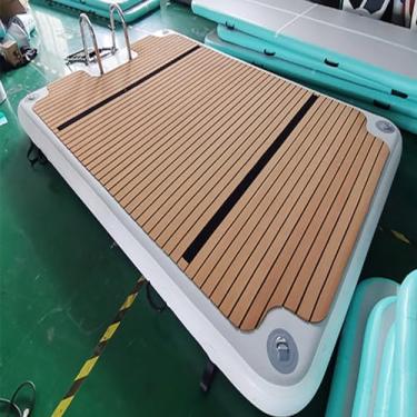 Imagem de LMJYU Boia de água inflável ao ar livre, boia de pesca para piscina de iate offshore, cama inflável de doca de lancha com escada de aço inoxidável, 1,5 x 2,5 m/4,9 x 8,2 pés