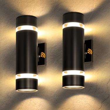 Imagem de Tesjaso Luminária externa para montagem na parede, luzes de parede, arandelas de parede externas, à prova d'água, antiferrugem, luzes de montagem na parede para entrada de garagem de pátio E26 lâmpada