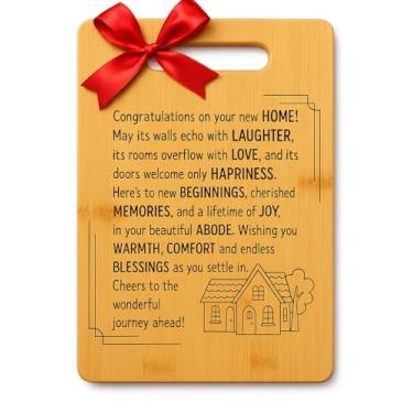 Imagem de Presentes de inauguração de casa para casa nova - tábua de corte de bambu com mensagem gravada - Novos itens essenciais de casa para proprietários, casais, amigos ou família - Placa decorativa de