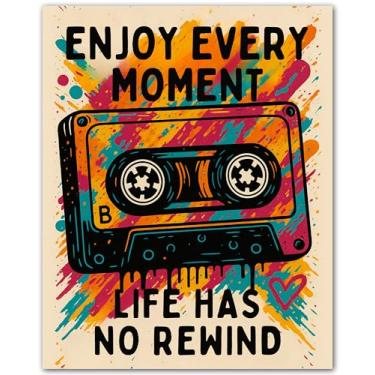 Imagem de ZUKIY Life Has No Rewind - Fita cassete sem moldura 20 x 25 cm Arte de parede grafite para quarto ou escritório - Pôster de arte urbana - Decoração com citação inspiradora - Impressão de música hip
