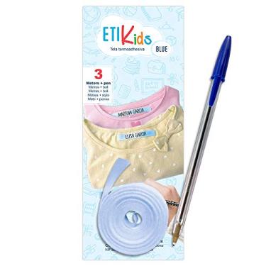 Imagem de Gravação na fita azul. Etiquetas de ferro em tecido. com caneta