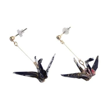 Imagem de Brincos feitos no Japão, brincos de titânio, origami japonês, guindaste, origami, chiyogami, acessórios, diversos produtos, feitos à mão, padrão japonês, estilo japonês, yukata, festival de roupas