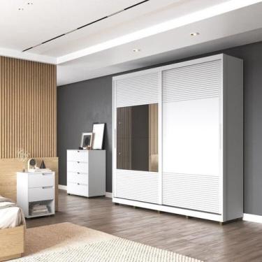 Imagem de Quarto Casal com Guarda-roupa 2 Portas de Correr, 1 Cômoda e 2 Mesas d