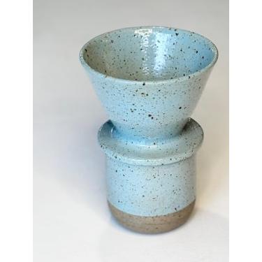 Imagem de Conjunto de Café I Studio Giselle Berbel (Cerâmica Artesanal) Copo + Coador - Azul