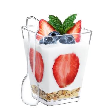 Imagem de SHOPDAY Copos de sobremesa de plástico de 140 gramas: pacote com 30 xícaras quadradas transparentes com colheres, cápsulas de aperitivo para aperitivos, copos pequenos de plástico, mini copos para