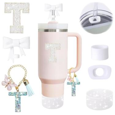 Imagem de Conjunto de 6 peças de acessórios de copo Stanley branco adequado para Stanley Cup 850 g 1,134 g, incluindo pingente de alça, adesivo inicial personalizado, topo de palha, bota de silicone brilhante,