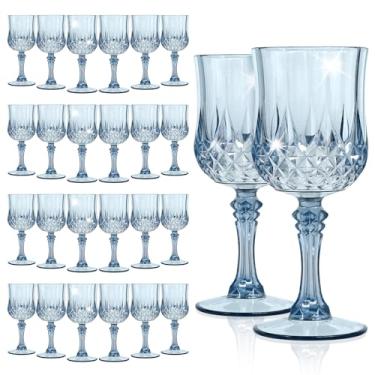 Imagem de Pesonlook Pacote com 24 taças de vinho de plástico azul, taças de plástico vintage para festas, copos azuis empoeirados, taças de água de cristal, reutilizáveis para recepção de casamento, suprimentos