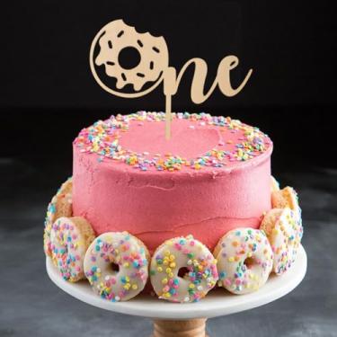 Imagem de Donut One Cake Topper，Donut Cake Topper for 1st Birthday，Natural Wood Cake Topper，Suitable for Baby Shower Favors, Baby Gender Reveal, Baby Birthday Party or Baby Photo Booth Props。