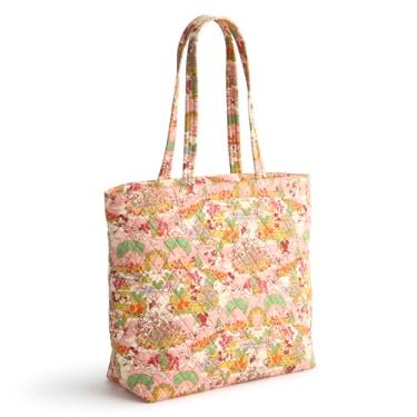 Imagem de Vera Bradley Bolsa de algodão premium com zíper original da Disney, Ski Weekend Mickey and Friends, Mickey's Promenade, One Size