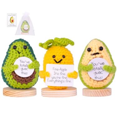 Imagem de CoFuBcad 3PCS Handmade Emotional Support Avocado Gift with Positive Card, Cute Crochet Avocado Knitted Doll Decoration with Front Card, Wooden Base for Birthday Gift Home Decoration(A3)