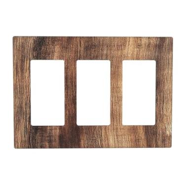 Imagem de Naiqadnehz Capas de interruptor de luz vintage rústico marrom grão de madeira 3 gangues balancim elétrico GFCI decorativo placa de parede placa de parede para quarto decoração de casa de fazenda