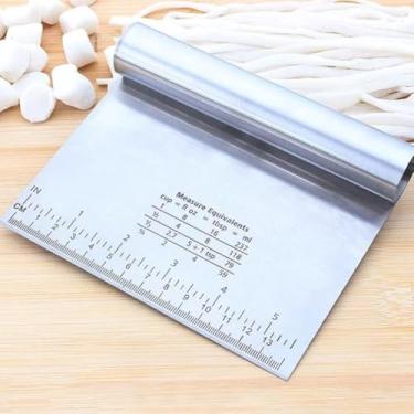 Imagem de Espátula Prática Para Confeitar, Raspar, Cortar, Organizar, Dividir Massas, Com Régua Medidora de 15 cm, Resistente à Temperatura, Produto Leve e de Fácil Manuseio, Material de Inox Durável