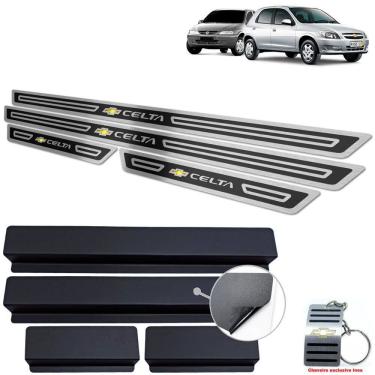 Imagem de Soleira Em Inox Chevrolet Celta Preto Alto Relevo 4P