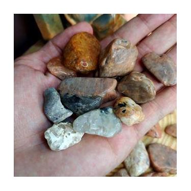 Imagem de Pedra Turmalina Feldspato 1 a 3cm - Proteção Energética - Cristal Natu