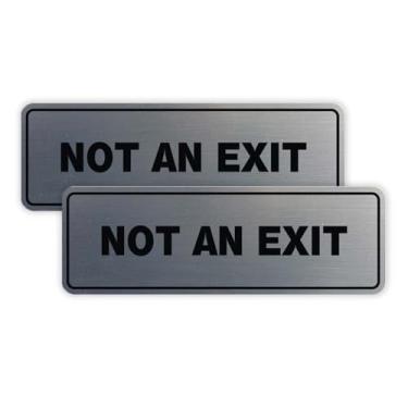 Imagem de All Quality Padrão não é uma placa de parede ou porta de saída - Material durável | Fita de espuma dupla face | Uso versátil | - Prata - Pequena (pacote com 2)