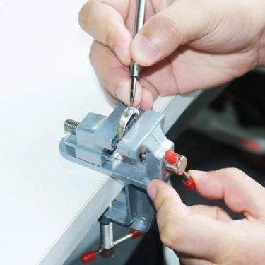 Imagem de 360 graus Mini Morsa De Bancada Rotativa Com Trava Giratória Para Repa