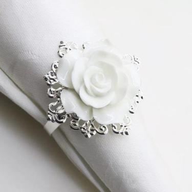 Imagem de Anel Decoração Porta Guardanapo Rosa Branca Prateada - DCXAM