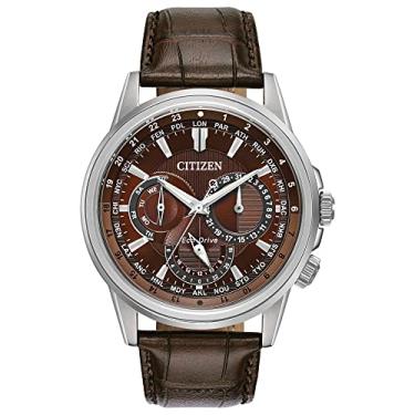 Imagem de Citizen Relógio masculino clássico Eco-Drive Calendrier, 12/24 horas, 3 ponteiros dia e data, cristal mineral antirreflexo, ponteiros luminosos, Pulseira de couro marrom., Casual