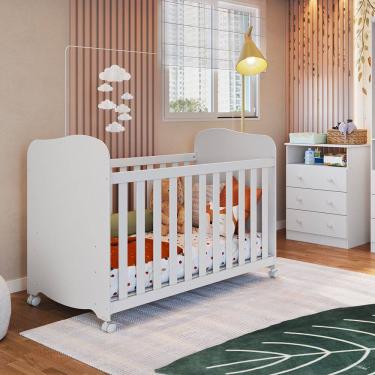 Imagem de Quarto de Bebê com Cômoda Smin New e Berço Uli MDF Móveis Peroba