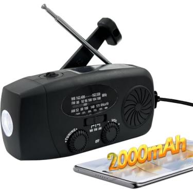 Imagem de Rádio de manivela de emergência com lanterna LED para emergência, rádio meteorológico portátil AM/FM NOAA com carregador de telefone de 2000 mAh, carregamento por USB e energia solar para acampamento
