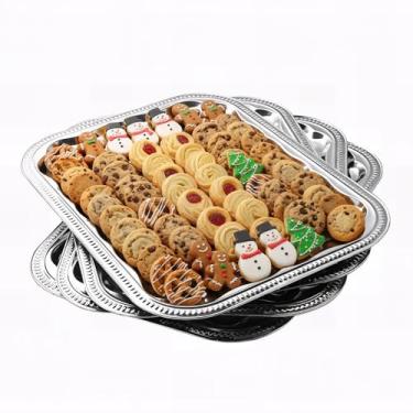 Imagem de Pacote com 4 bandejas prateadas de 39,9 cm x 30 cm para festa – Travessas de servir com gravação floral, bandeja de espelho de aniversário de casamento para Natal, comida, aperitivo, charcutaria